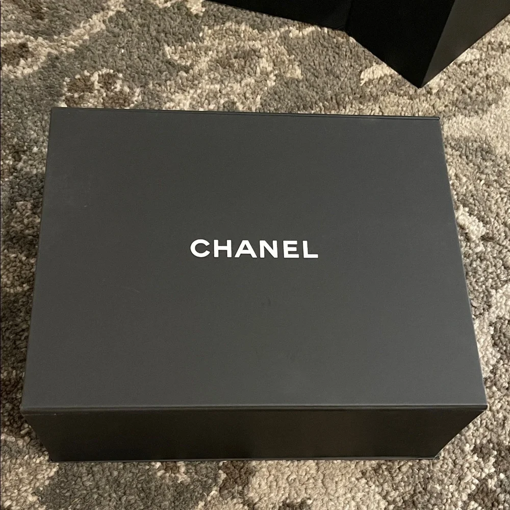 Chanel Black Magnetic Box
